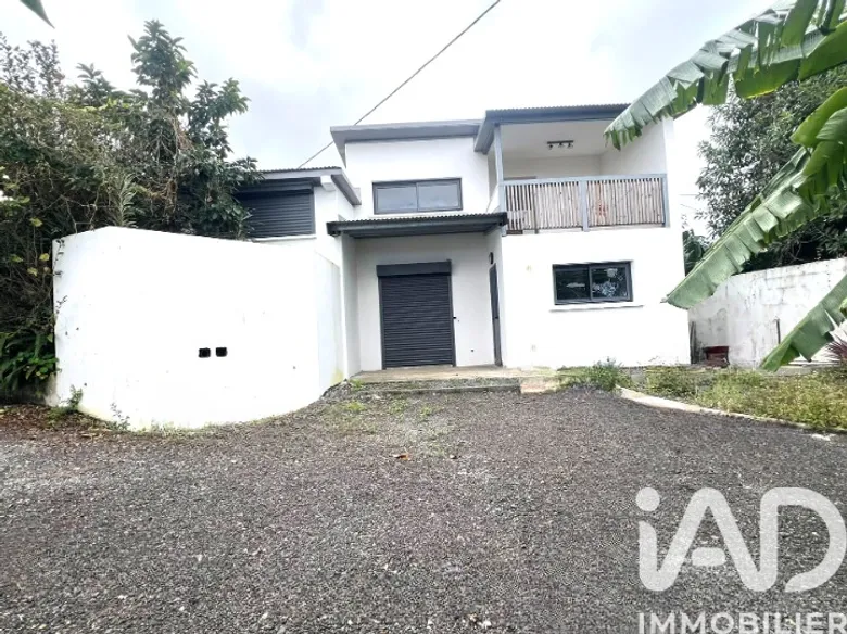 Maison 7 pièces 154 m² · à Le Tampon · 154 m² · 410 200 €