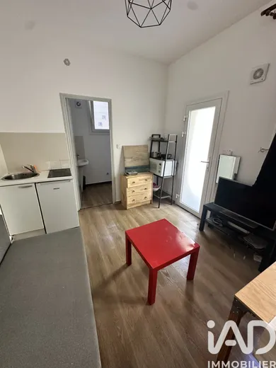 Studio à Nîmes (30900)