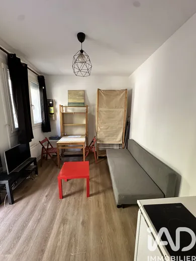 Studio à Nîmes (30900)