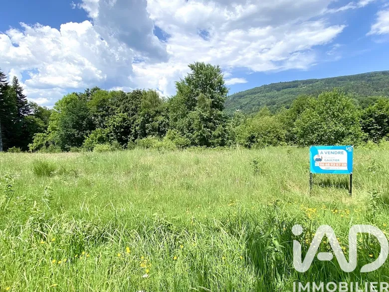 Terrain à bâtir à Job (63990) · 34 500 €