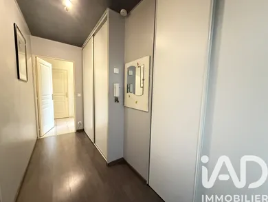Apartment in Brie-Comte-Robert (77170)