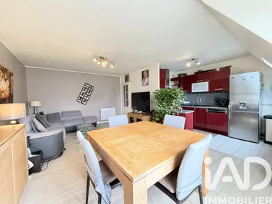 Apartment in Brie-Comte-Robert (77170)