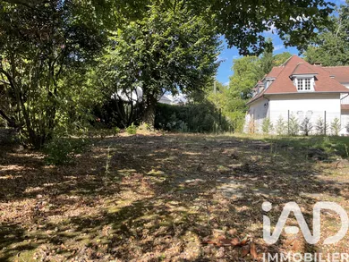 Terrain à bâtir à Villennes-sur-Seine (78670)