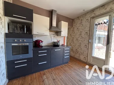 Townhouse in Fresnoy-le-Grand (02230)