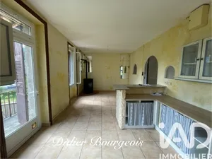 Apartment in Saint-Martin-de-Valamas (07310)