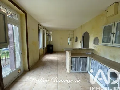 Appartement à Saint-Martin-de-Valamas (07310)
