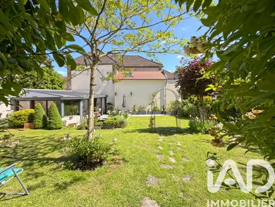 Maison à Égriselles-le-Bocage (89500)