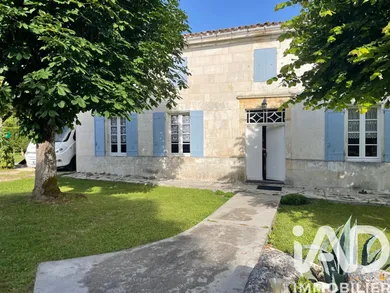 Maison à Clam (17500)