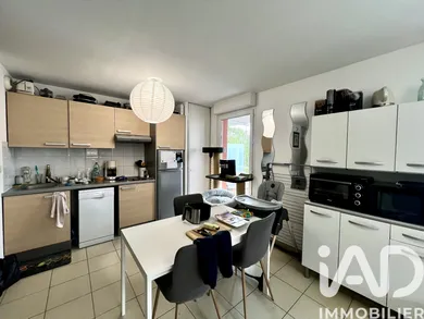 Apartment in Amfreville-la-Mi-Voie (76920)