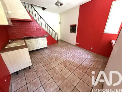 Townhouse in Parthenay (79200)