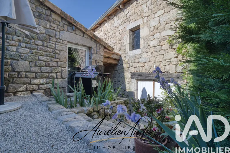 Maison 5 pièces 130 m² · à Belsentes · 130 m² · 420 000 €