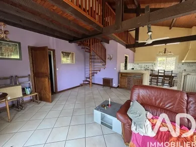Maison de village à Saint-Martin-d'Arberoue (64640)