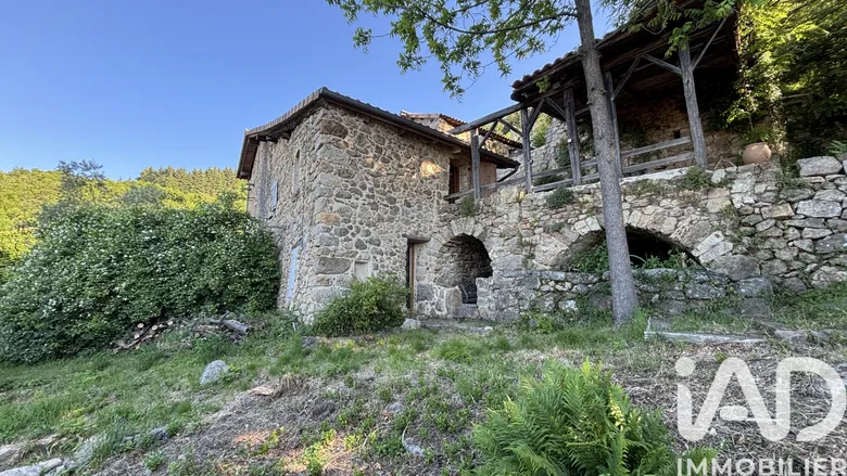 Maison 5 pièces 151 m² · à Vals-les-Bains · 151 m² · 295 000 €