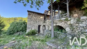 Maison à Vals-les-Bains (07600)