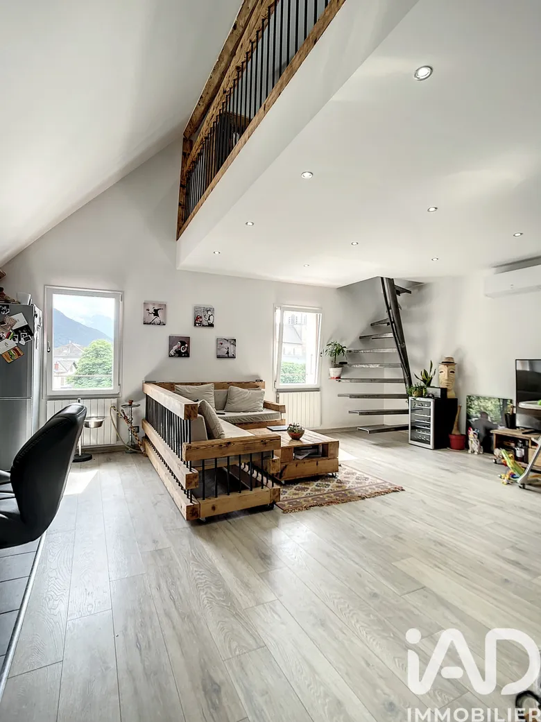 Appartement 4 pièces 109 m² · à Taninges · 108,6 m² · 359 000 €