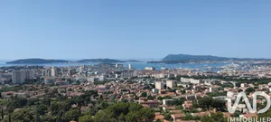 Appartement à Toulon (83000)