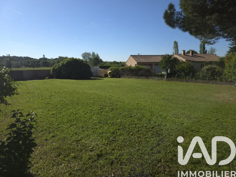 Terrain à Pibrac (31820) · 189 000 €