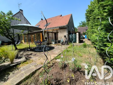 Maison à Sainte-Geneviève-des-Bois (91700)