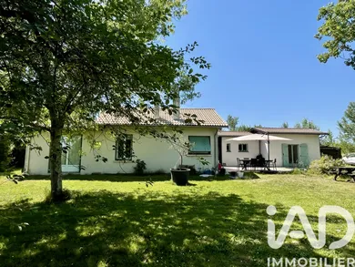 House in Saint-Loubès (33450)
