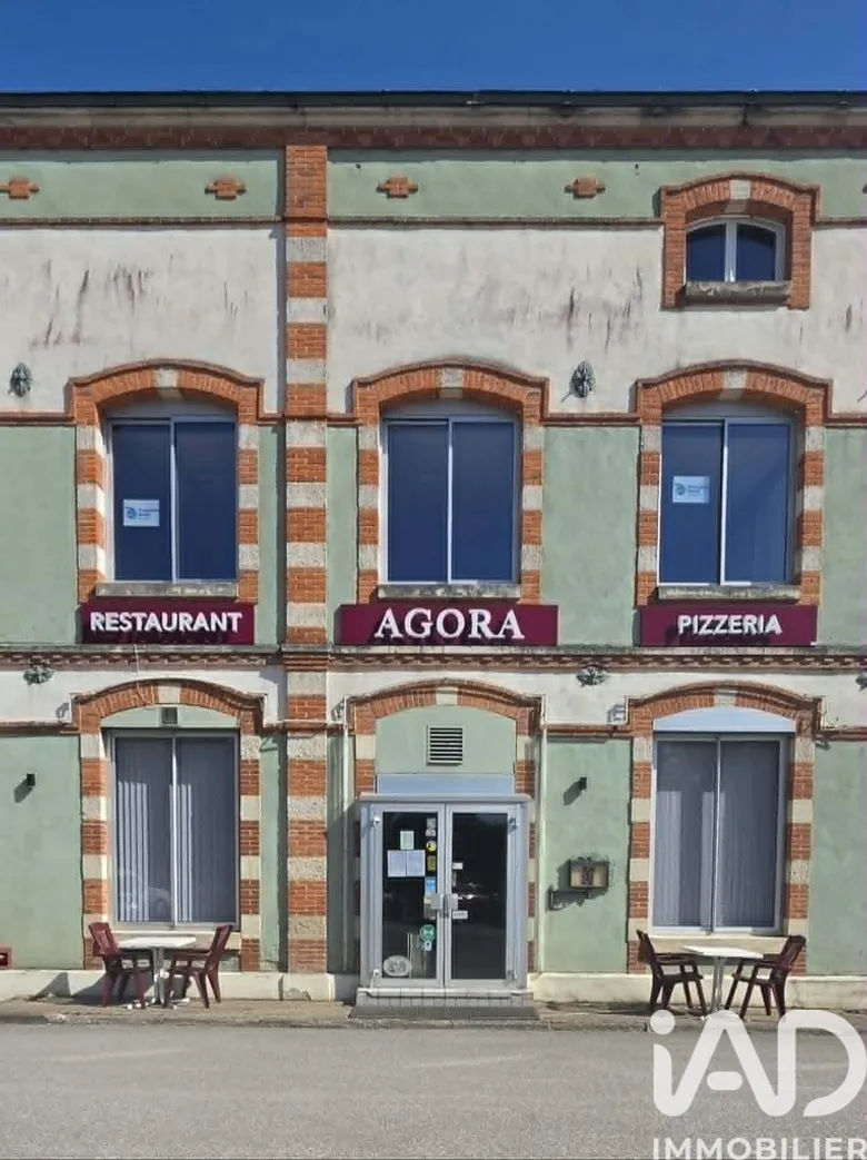 Local commercial 800 m² · à Chaumont · 800 m² · 87 500 €