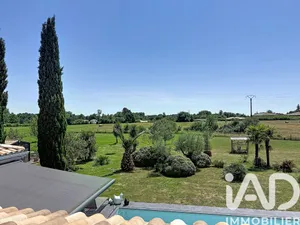 House in Carignan-de-Bordeaux (33360)