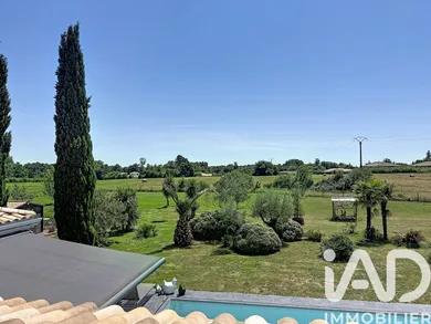 House in Carignan-de-Bordeaux (33360)