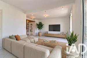 Apartment in Marseille (13008)