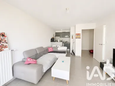 Apartment in Castanet-Tolosan (31320)