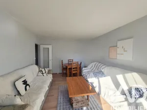 Appartement à Sainte-Geneviève-des-Bois (91700)