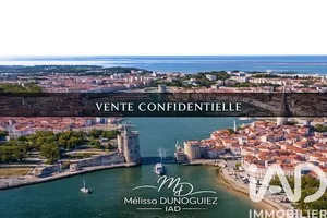 Apartment in La Rochelle (17000)
