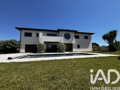 Maison traditionnelle à Sainte-Marie-la-Mer (66470)