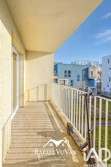 Apartment in Bobigny (93000)
