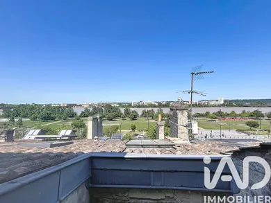 Appartement à Bordeaux (33800)