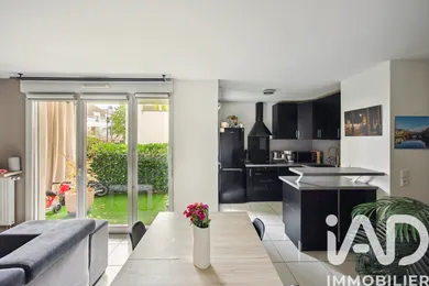 Apartment in Élancourt (78990)