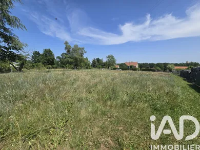 Building plot in Saint-Pourçain-sur-Sioule (03500)