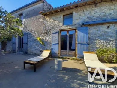House in Plaine-d'Argenson (79360)
