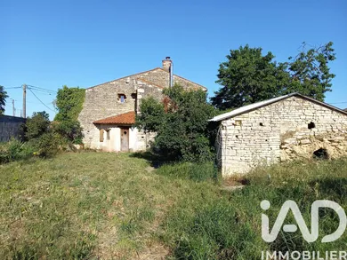 House in Plaine-d'Argenson (79360)