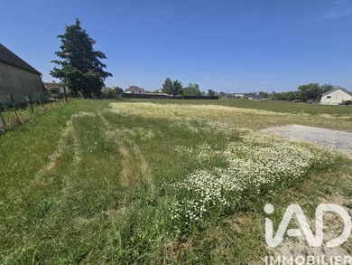Building plot in Saint-Pourçain-sur-Sioule (03500)