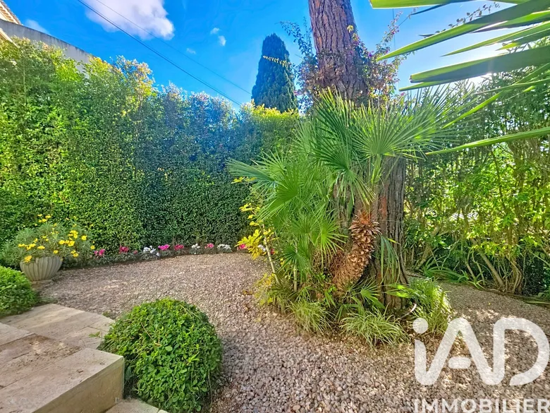 Maison 5 pièces 122 m² · à Cannes · 121,7 m² · 750 000 €