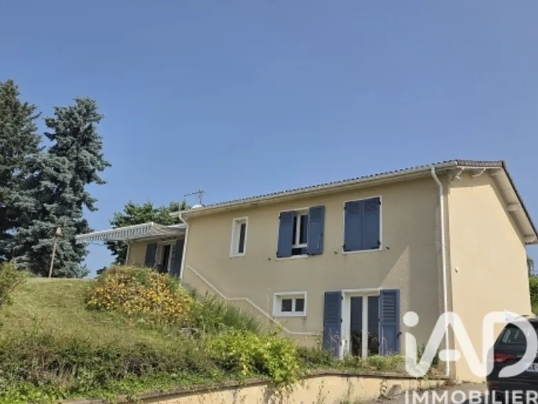 Maison 5 pièces 87 m² · à Pajay · 87,2 m² · 250 000 €