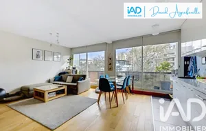 Apartment in Issy-les-Moulineaux (92130)