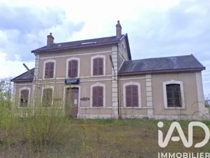 Maison à Neuvy-sur-Loire (58450)