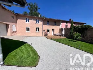 Farm in Saint-Martin-la-Sauveté (42260)