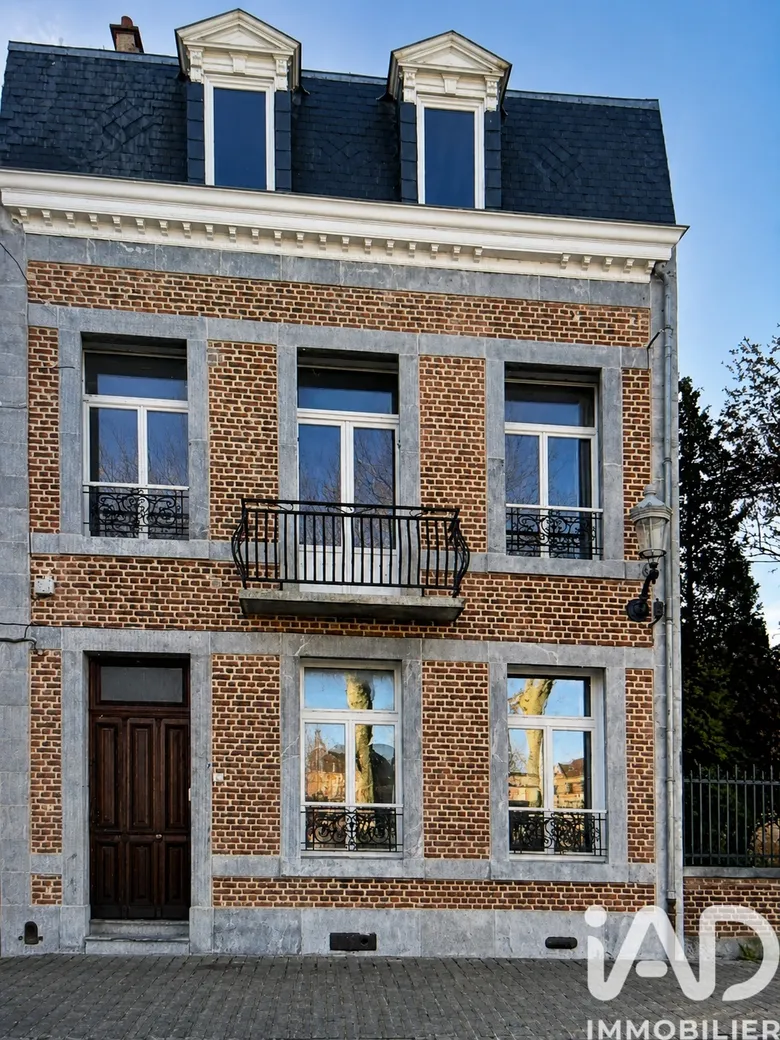 Maison 8 pièces 175 m² · à Givet · 175 m² · 250 000 €