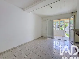 Townhouse in Lillebonne (76170)