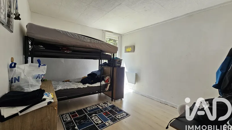 Chambre enfant T3 Marseille 14 avec lits superposés