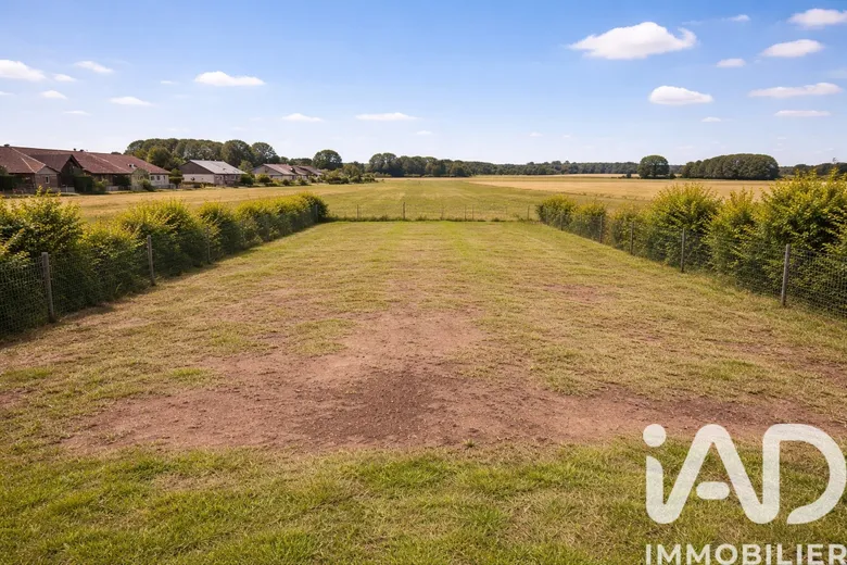 Terrain à bâtir à Criquetot-sur-Ouville (76760) · 78 500 €