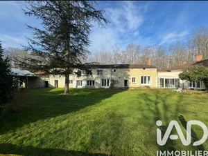 House in Mont Sur Guesnes (86420)