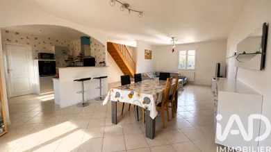 Pavillon à Binas (41240)