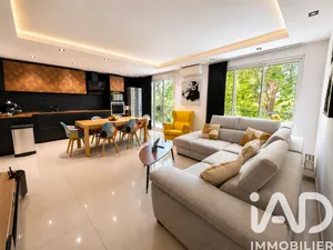 Appartement à Hyères (83400)